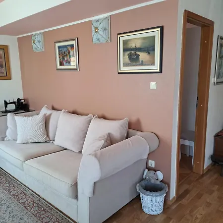 Bella Sanja Apartman *